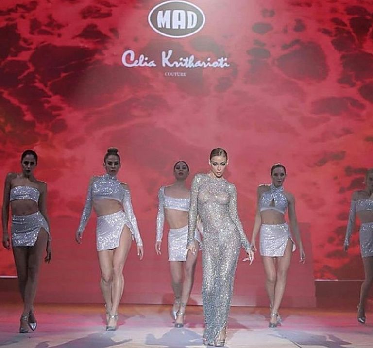 MadWalk 2020 : Το brand 5226 της Σήλιας Κριθαριώτη σε συνδυασμό με πολλές επιτυχημένες της δημιουργίες