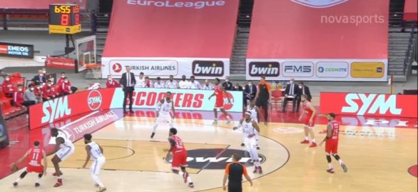 Ολυμπιακός – Βιλερμπάν : Μαέστρος Σλούκας στην πρώτη περίοδο