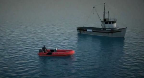 Σήφης Βαλυράκης : Βίντεο δείχνει ένα σκάφος δίπλα στο φουσκωτό, οι δικηγόροι μιλούν για δύο