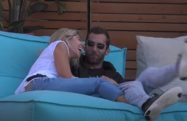 Σοφία Δανέζη : Απαντά για το αν είναι σε σχέση με τον Δημήτρη Κεχαγιά