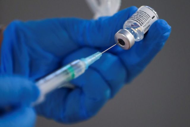 Κοροναϊός : Τα εμβόλια στη μάχη των μεταλλάξεων - Αντιμέτωπη με τις ευθύνες της η Ευρωπαϊκή Ένωση