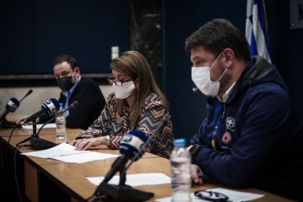 Κοροναϊός : Δείτε live την κρίσιμη ενημέρωση για την πορεία της πανδημίας