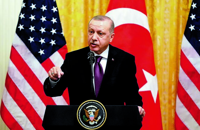 Ερντογάν κατά ΗΠΑ : Σταματήστε να στηρίζετε τρομοκράτες