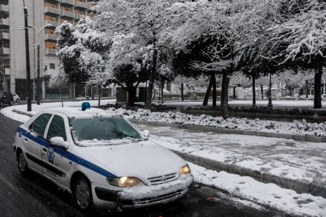 Μήδεια : Προβλήματα σε δρόμους της Αττικής από τη σφοδρή χιονόπτωση – Πού εντοπίζονται