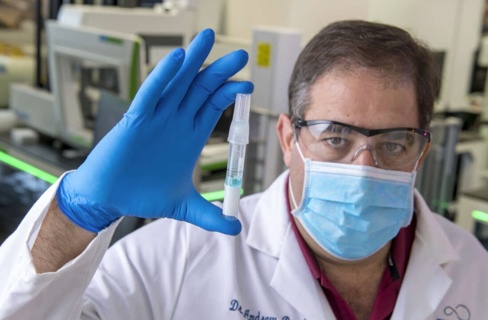 Κοροναϊός : Πέθανε ο γιατρός που εφηύρε το τεστ σάλιου – Σε ηλικία μόλις 51 ετών