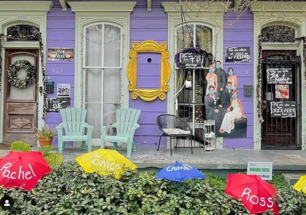 Σπίτια-άρματα πάνε κόντρα στην πανδημία