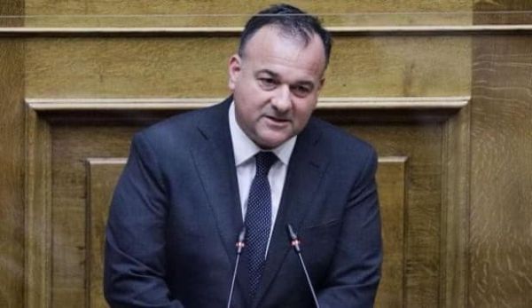 Γιάννης Παππάς : Ανιχνεύθηκε θετικός στον κοροναϊό