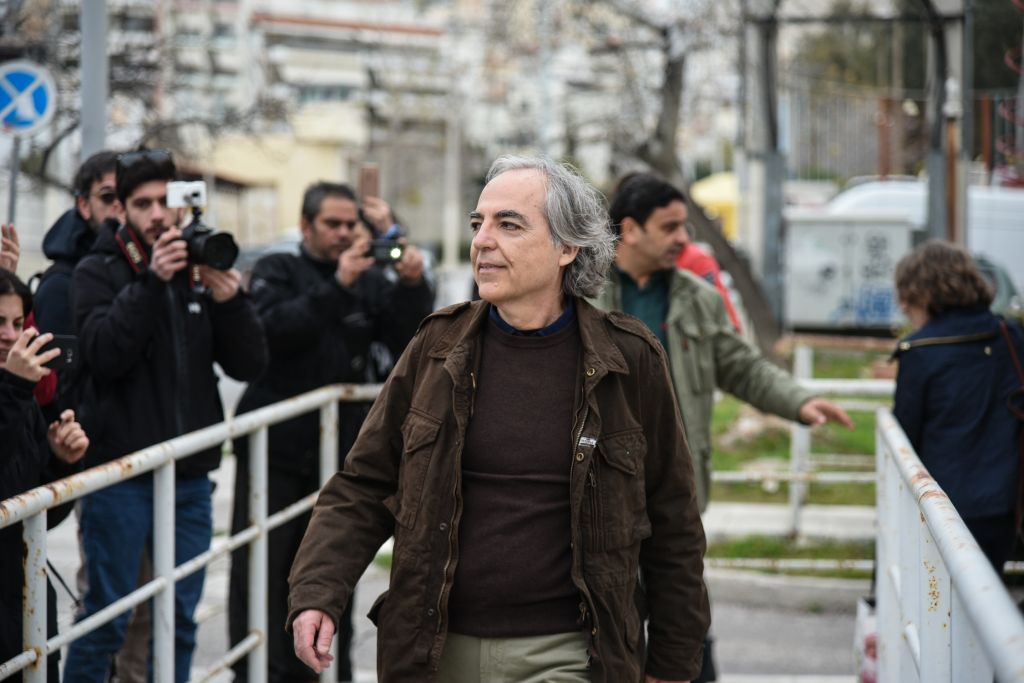 Facebook : Για αυτό αφαιρούνται σχόλια που αφορούν τον Δημήτρη Κουφοντίνα