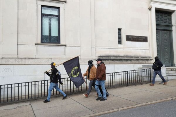 Βρετανία : Πώς η ακροδεξιά τρομοκρατία στρατολογεί εφήβους μέσω των ηλεκτρονικών παιχνιδιών