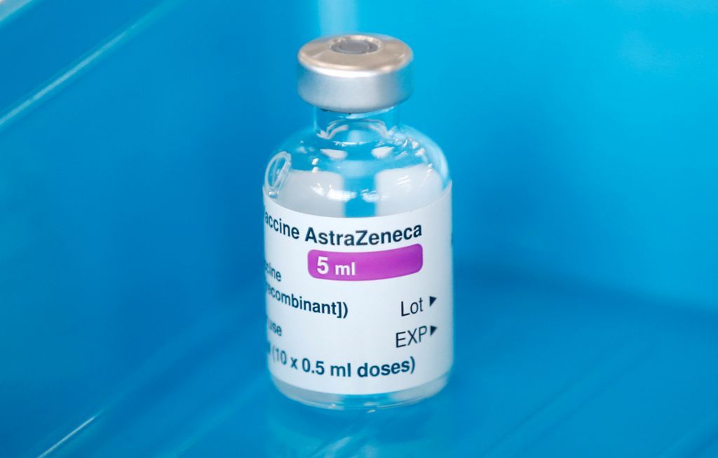 Eμβόλιο AstraZeneca : Αποτελεσματικό και κατά της βρετανικής μετάλλαξης
