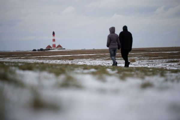 Κορoναϊός : Οσο πέφτει η θερμοκρασία τόσο αυξάνεται η μετάδοση