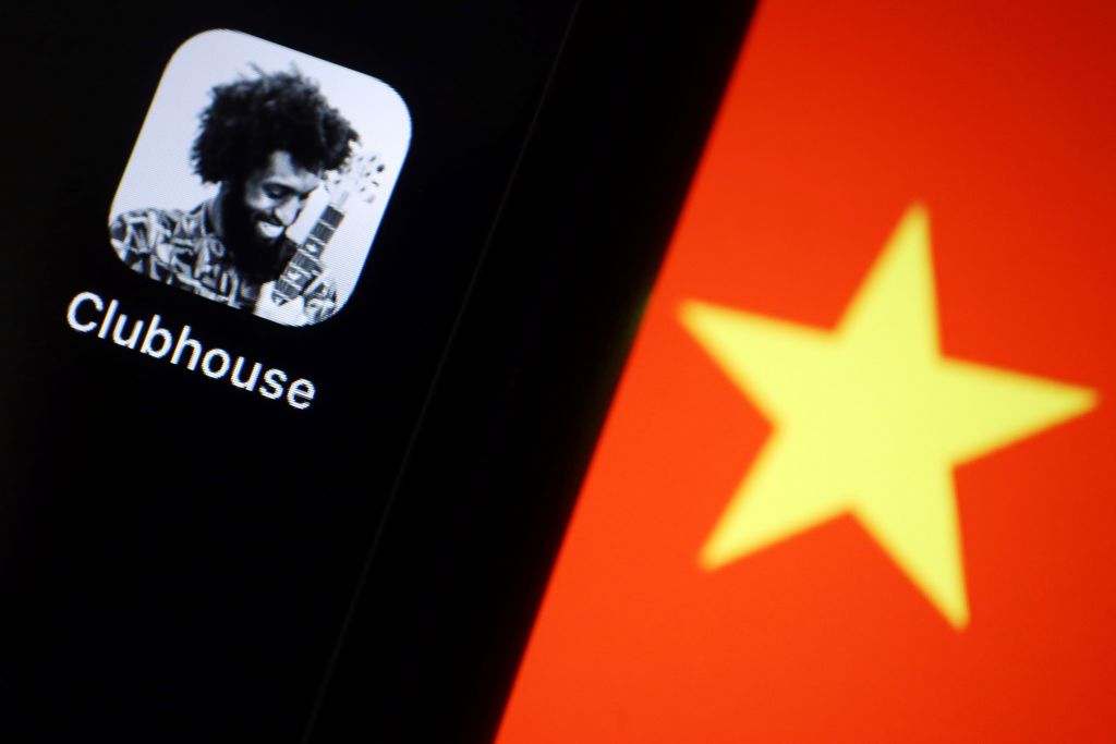 Clubhouse : Το app που χάρισε στους Κινέζους μια ευκαιρία για ελεύθερο διάλογο έπεσε θύμα των λογοκριτών
