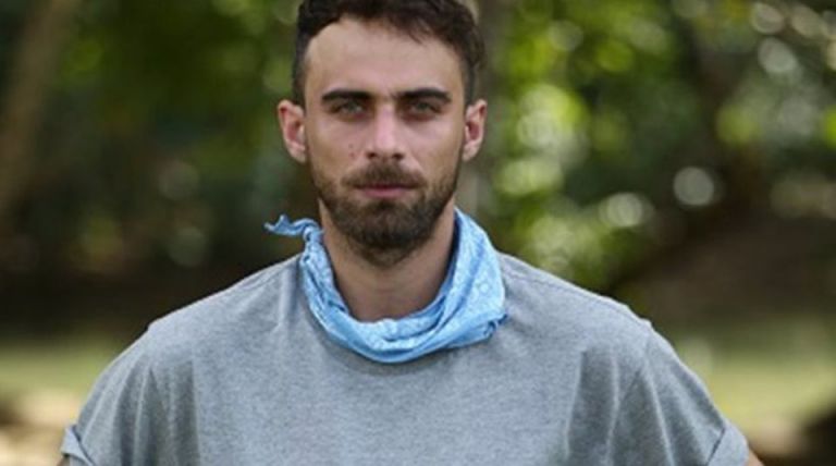 «Νόμιζα ότι τρύπησαν οι πνεύμονές μου»-12 εφιαλτικές μέρες του Μάριου Πρίαμου στο νοσοκομείο που δεν προβλήθηκαν ποτέ