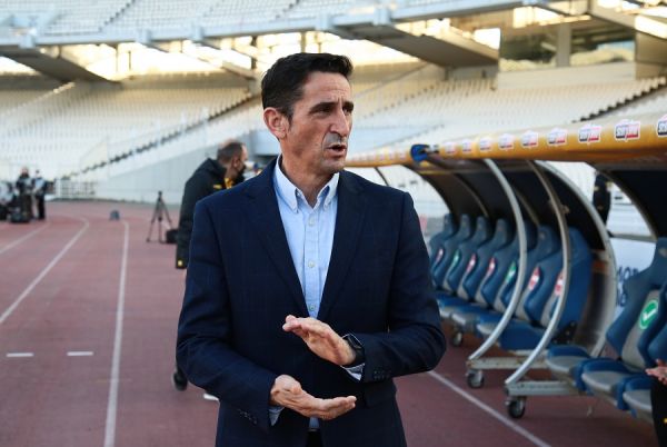 Χιμένεθ : «Σημαντικός για εμάς ο Τάνκοβιτς, θα ήθελα να βοηθάει αμυντικά όπως όλοι οι παίκτες»