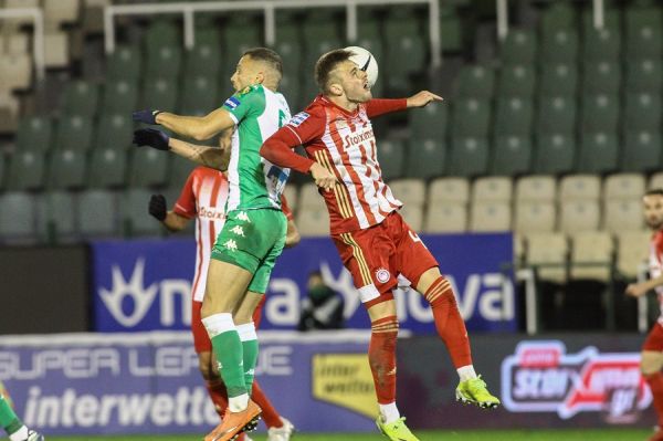 Ο Ολυμπιακός είχε ξεχάσει τι θα πει ήττα σε «αιώνιο» ντέρμπι