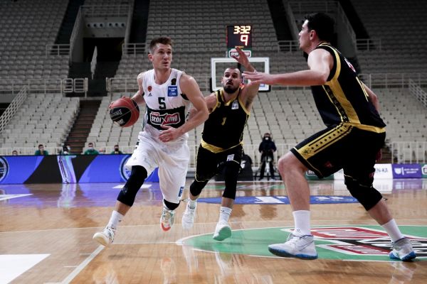 Παναθηναϊκός – Άρης 94-72: Νίκη για τους «πράσινους» αλλά αγωνία για Παπαπέτρου