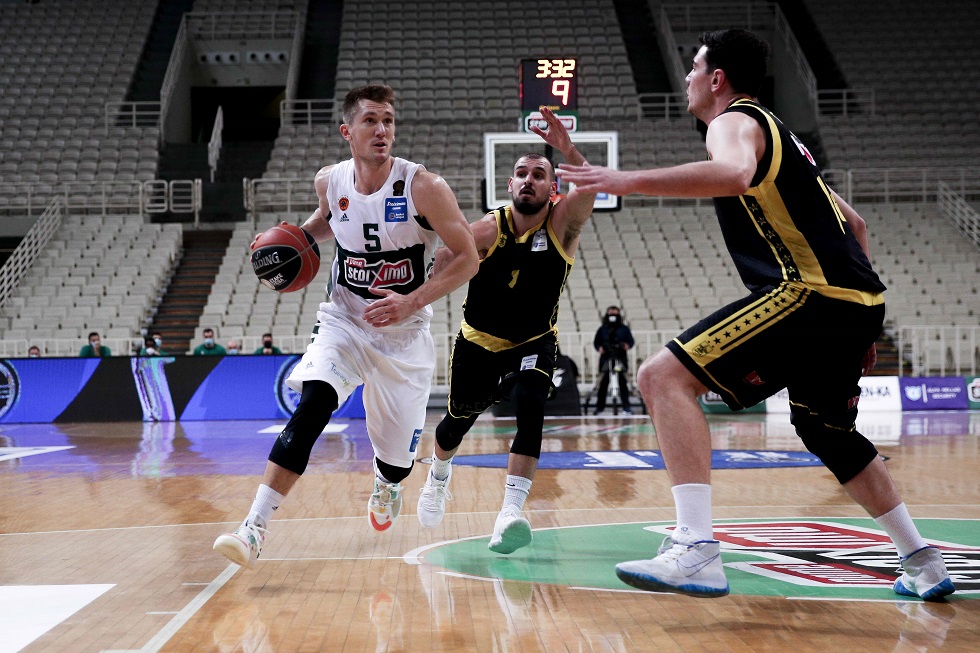 Παναθηναϊκός – Άρης 94-72: Νίκη για τους «πράσινους» αλλά αγωνία για Παπαπέτρου