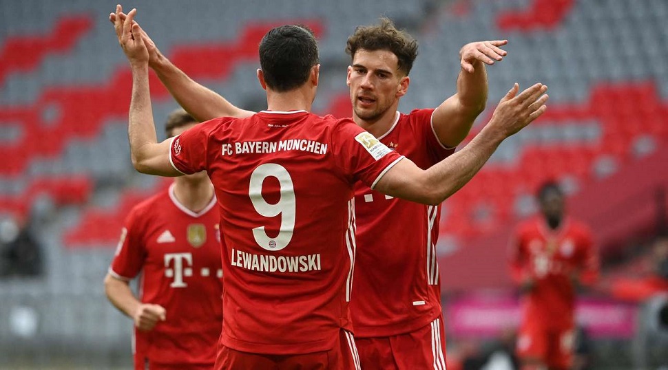 Επέστρεψε στις νίκες με «πεντάρα» η Μπάγερν (5-1), ανέβηκε στη 5η θέση η Ντόρτμουντ (vid)