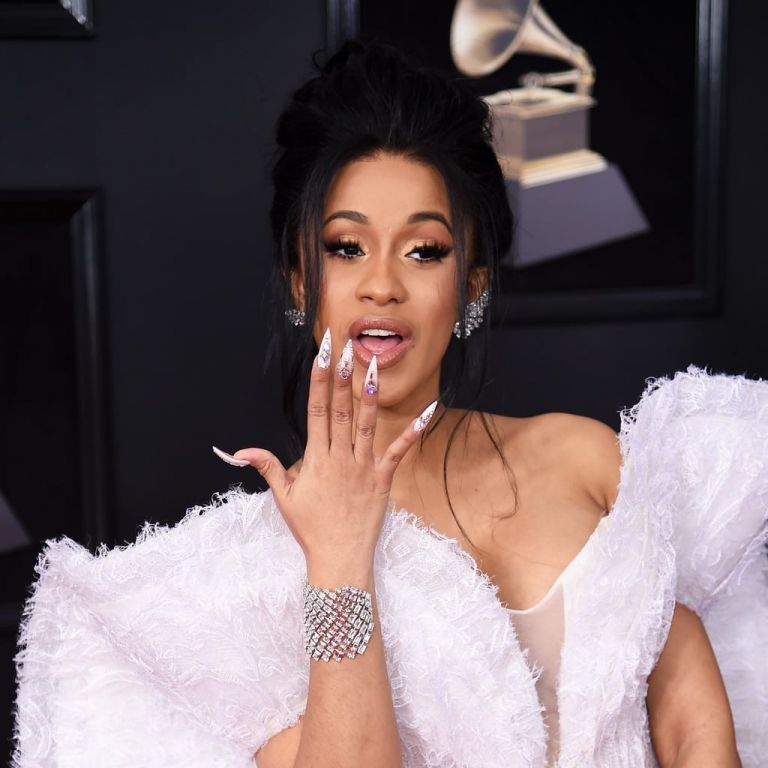 Η ιστορία του μανικιούρ: Από την αρχαία Αίγυπτο ως την Cardi B