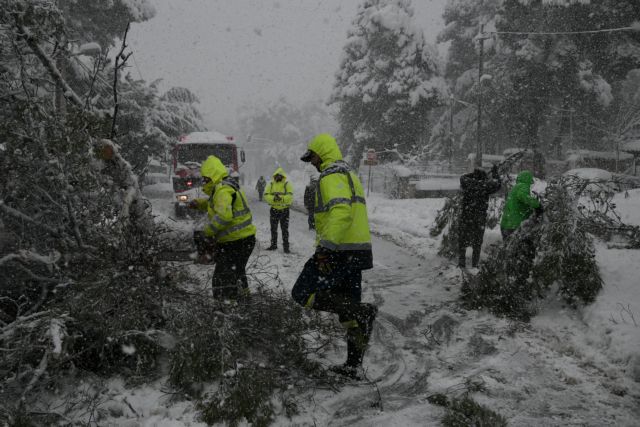Δήμαρχος Διονύσου: Η περιοχή είναι χωρίς ρεύμα τρεις ημέρες