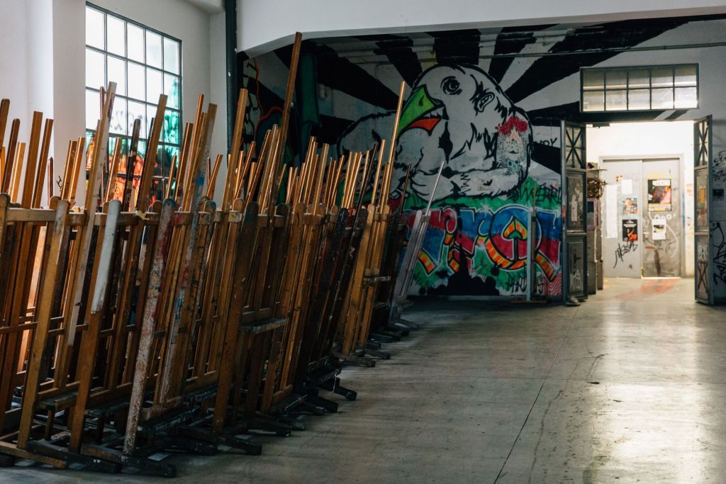 Σχολή Καλών Τεχνών: Φοιτήτριες καταγγέλλουν καθηγητή για σεξουαλική παρενόχληση