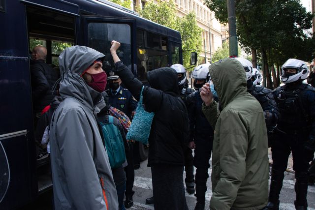 Κατάληψη για τον Κουφοντίνα στο υπ. Πολιτισμού: 42 συλλήψεις ανάμεσά τους και γιος βουλευτή