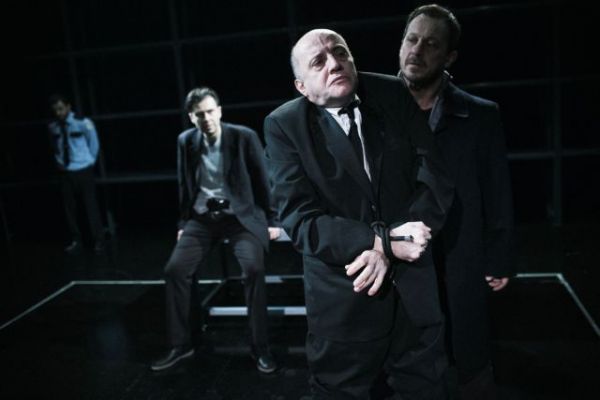 Μάνος Βακούσης: Πήγαν να με κακοποιήσουν σεξουαλικά και τους έστειλα φυλακή