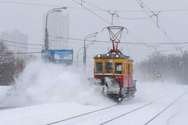 Ρωσία : Σφοδρή χιονόπτωση στη Μόσχα – Προβλήματα στην κυκλοφορία