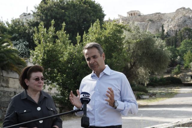 Τι είπε και τι ζήτησε ο Μητσοτάκης από τους υπουργούς για τη Μενδώνη