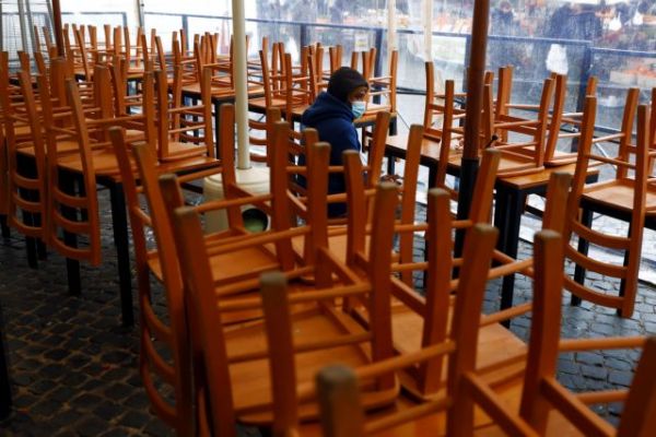 Ευρωζώνη : Σταθερό στο 8,3% το ποσοστό ανεργίας τον Δεκέμβριο