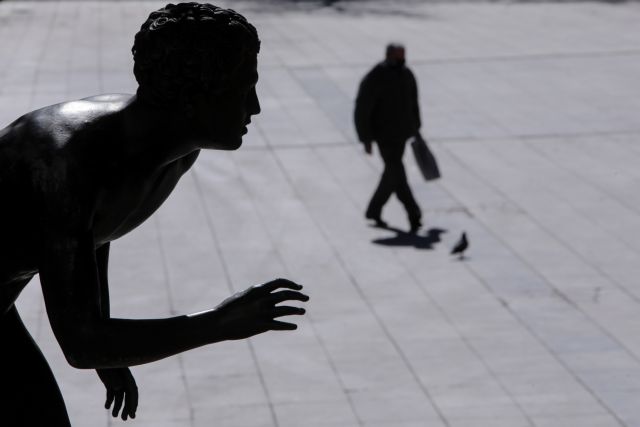 Κοροναϊός : Ασφυκτική πίεση από το τρίτο κύμα – Καθολικό lockdown από σήμερα σε Αχαΐα και Εύβοια