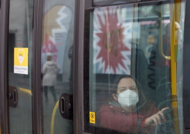 Γερμανία: Εξαπλώνονται οι μεταλλάξεις του κοροναϊού