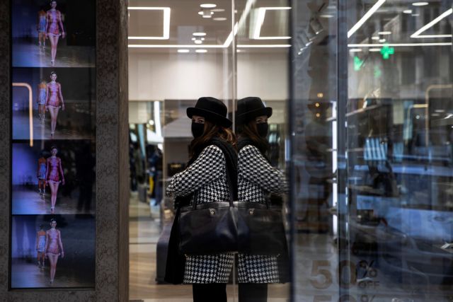 Φουντώνουν τα σενάρια για ολικό lockdown – Τα στοιχεία που δείχνουν ότι η Αττική βαδίζει πάνω στο 3ο κύμα