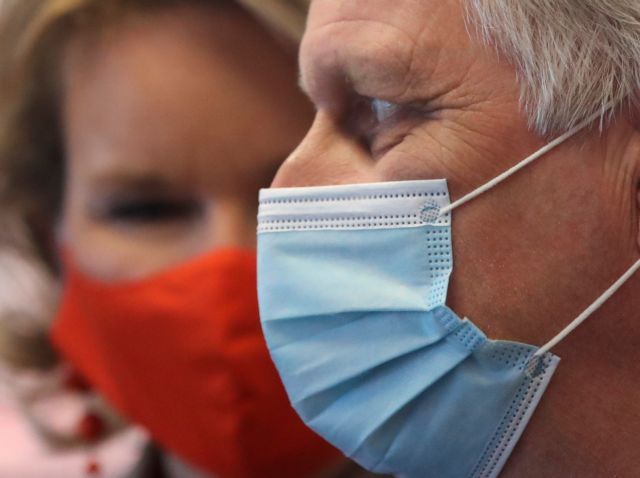 Βέλγιο : Αποσύρουν εκατομμύρια μάσκες που έδωσαν δωρεάν στον κόσμο