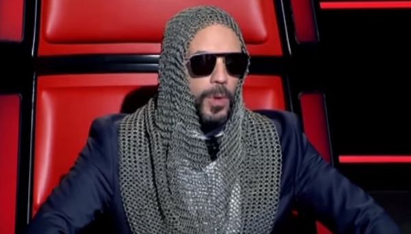 O… ιππότης Πάνος Μουζουράκης στον τελικό του The Voice