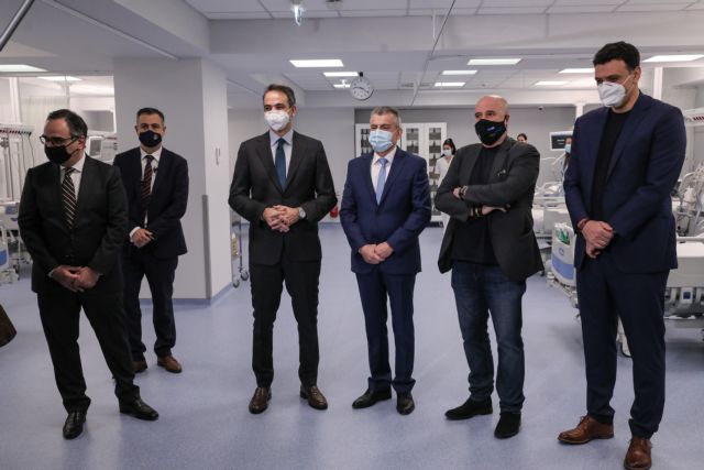 Μητσοτάκης σε υγειονομικούς: Είναι σημαντικό να δίνετε το παράδειγμα του εμβολιασμού