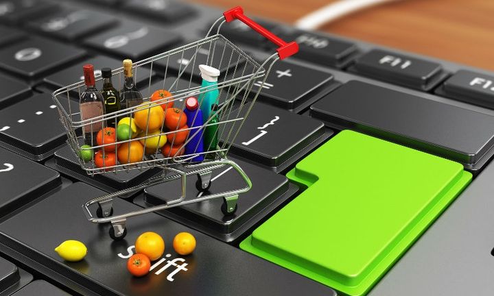 ΙΕΛΚΑ : Εκτοξεύτηκαν οι online πωλήσεις των σουπερμάρκετ το 2020
