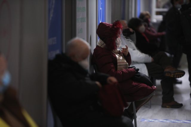 Κοροναϊός : Παράταση της ασφαλιστικής κάλυψης ζητεί ο ΣΥΡΙΖΑ