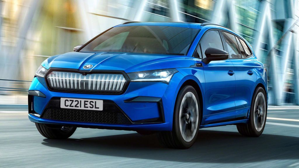 Skoda Enyaq iV Sportline: Ασκήσεις σπορ ύφους