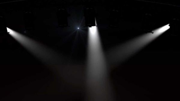 Δημήτρης Λιγνάδης : «Μούδιασμα» μετά τις αποκαλύψεις για τον σκηνοθέτη