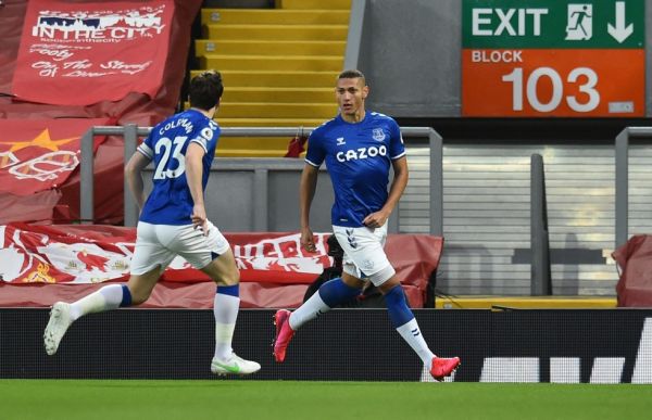 Λίβερπουλ-Έβερτον 0-2: «Άλωση» του Άνφιλντ μετά από 22 χρόνια!