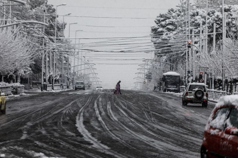 Μήδεια : Φονική κακοκαιρία με δύο νεκρούς – Κόκκινος συναγερμός για αποφυγή μετακινήσεων