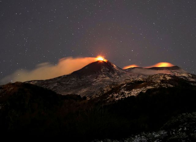 Ιταλία : Εξερράγη κρατήρας στο ηφαίστειο της Αίτνας