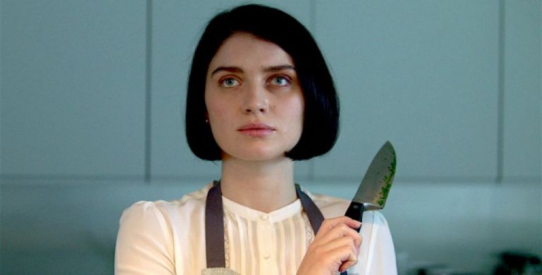 «Πίσω από τα Μάτια της»: Ούτε άχαστο, ούτε αδιάφορο