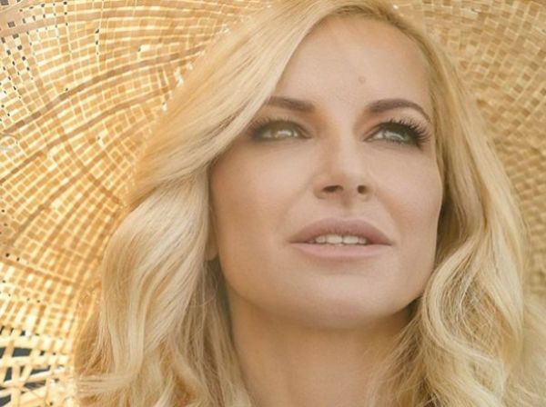 Μαρία Μπεκατώρου : Έχω κλάψει πάρα πολύ και έχω πονέσει βαθιά αυτές τις ημέρες