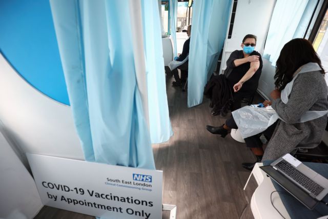 Βρετανία : Εμβολιάστηκαν περισσότεροι από 15 εκατ. άνθρωποι
