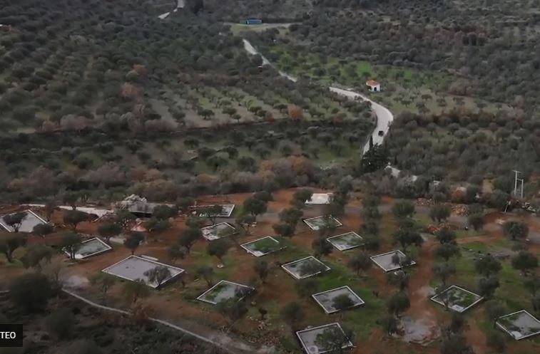 Πεντάστερο κάμπινγκ στην ξεχασμένη Λιώτα της Λέσβου