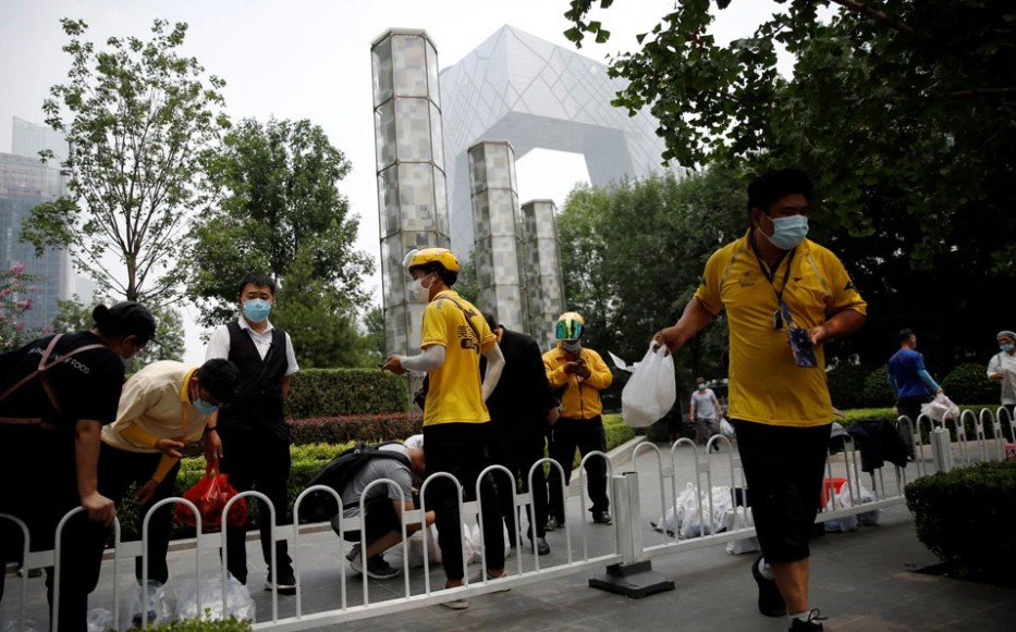 Κίνα : Φαίνεται να ελέγχει το νέο κύμα της πανδημίας