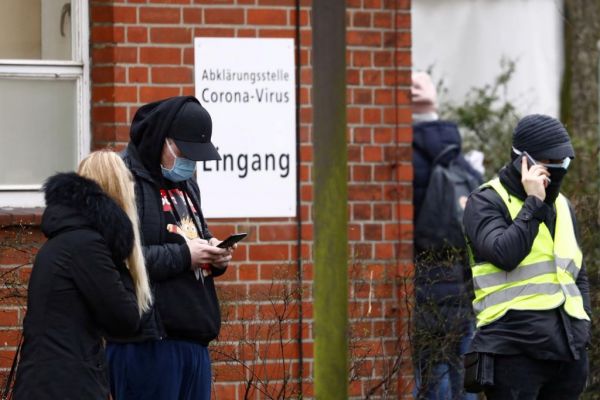 Γερμανία : «Θερίζει» ο κοροναϊός – 855 θάνατοι το τελευταίο 24ωρο