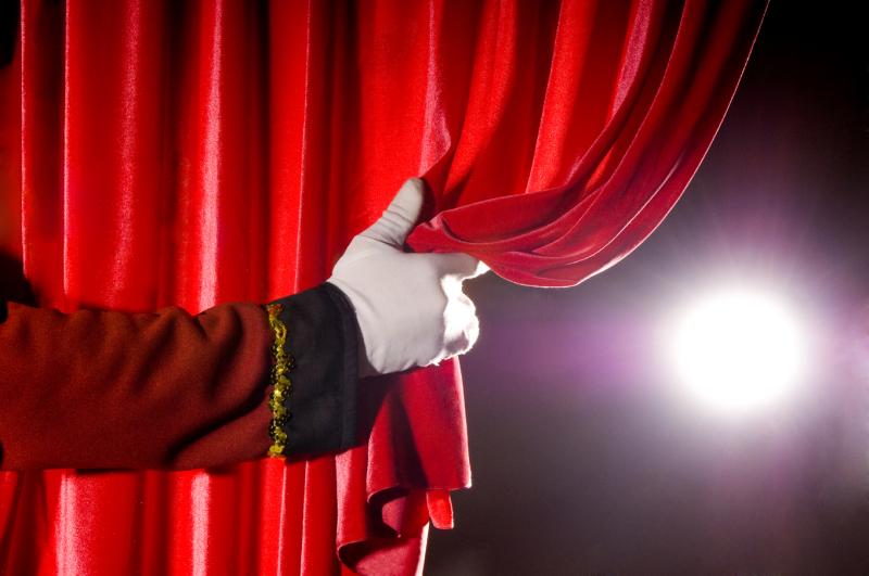 Ομοσπονδία Ερασιτεχνικού Θεάτρου Αιγαίου : «Απαιτούμε την κάθαρση στο χώρο του θεάτρου»